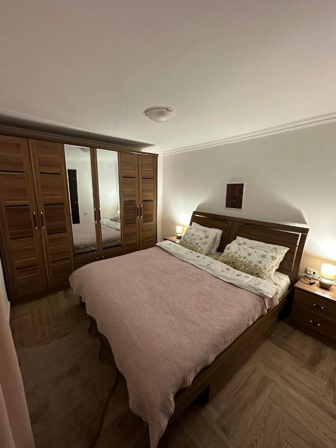 Apartmani Emily & Jully Niksic Exterior photo