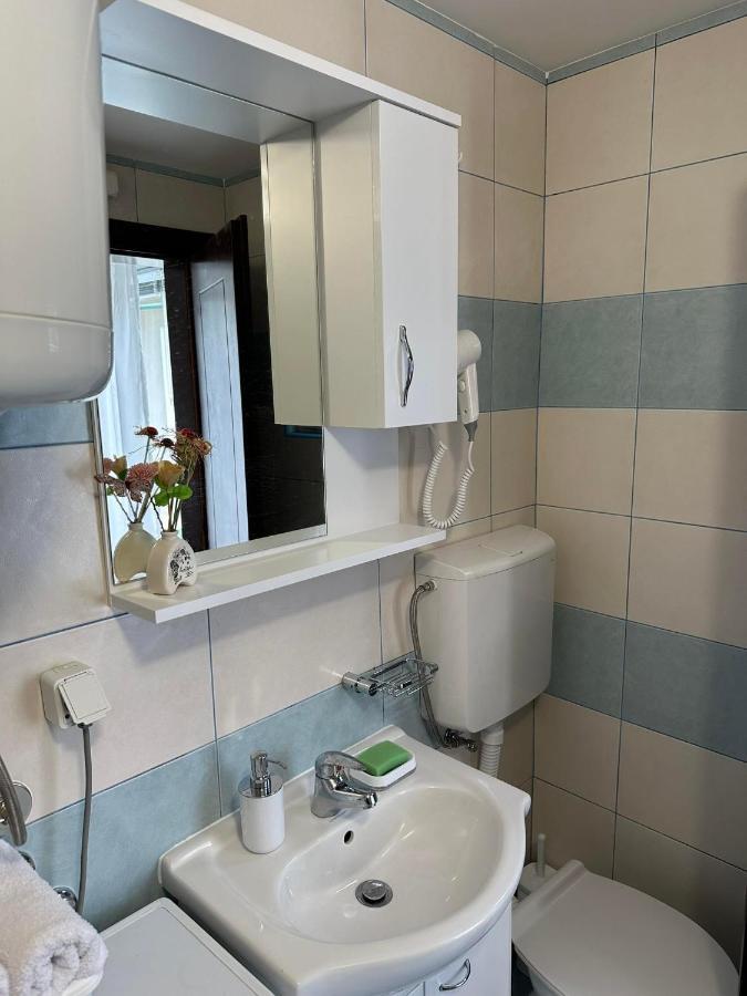 Apartmani Emily & Jully Niksic Exterior photo